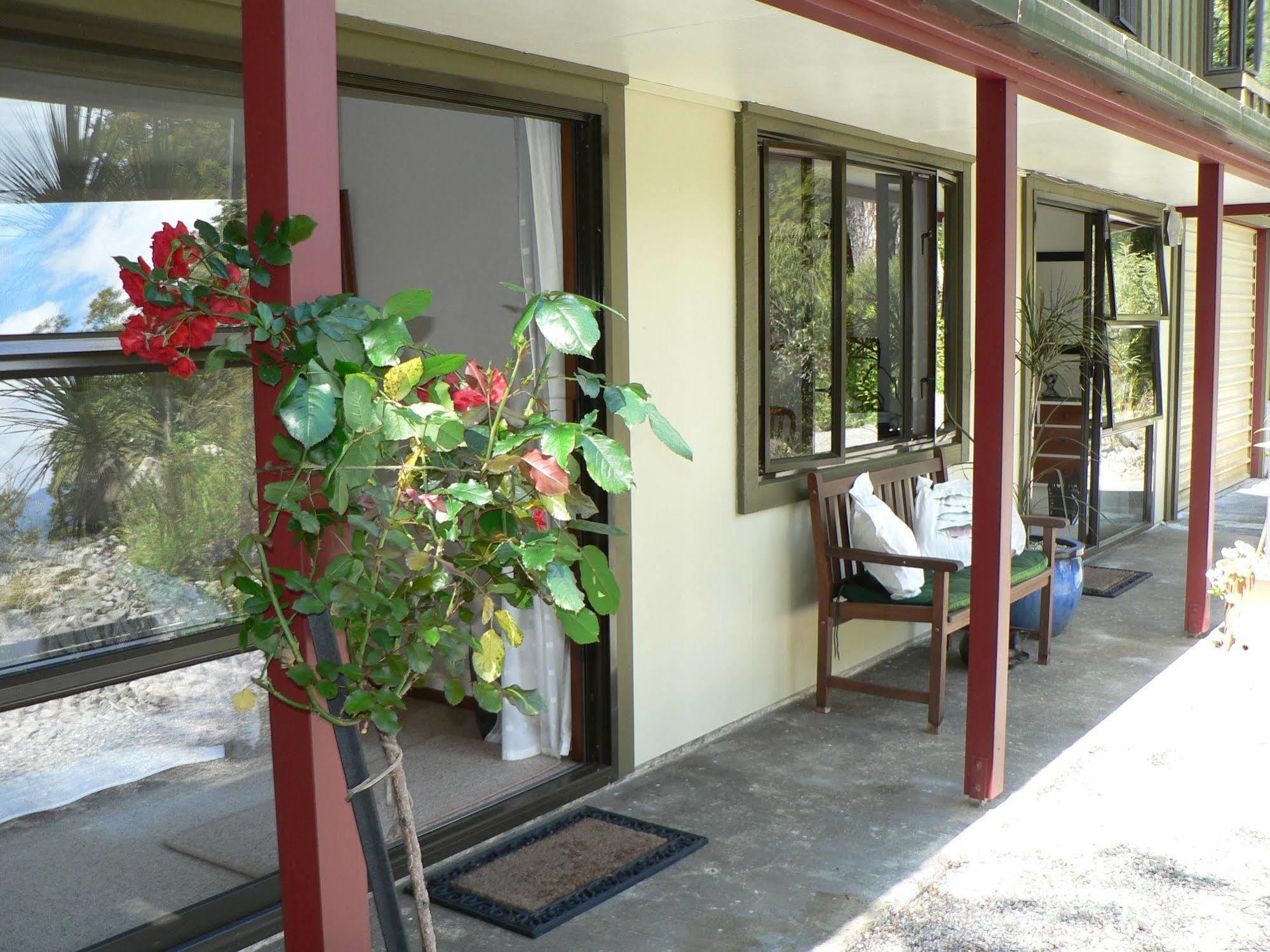 Avarest Bed&Breakfast Saint Arnaud Eksteriør billede